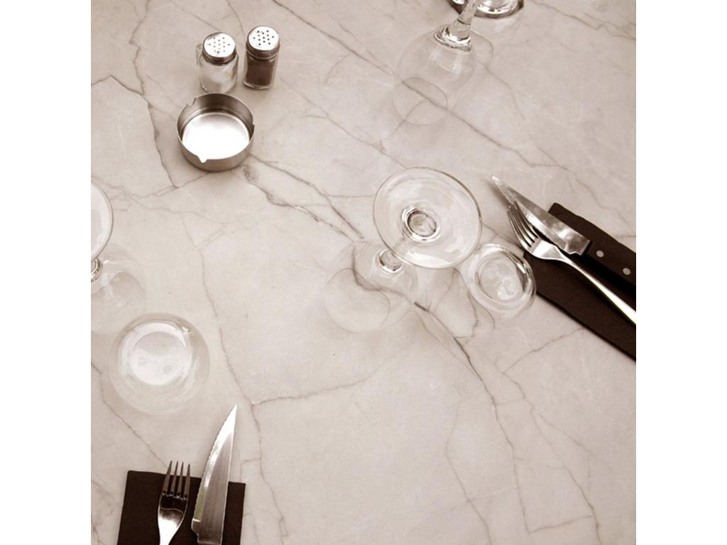 Tavolo in marmo beige, 70 x 70 cm