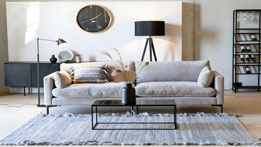 Divano in tessuto beige