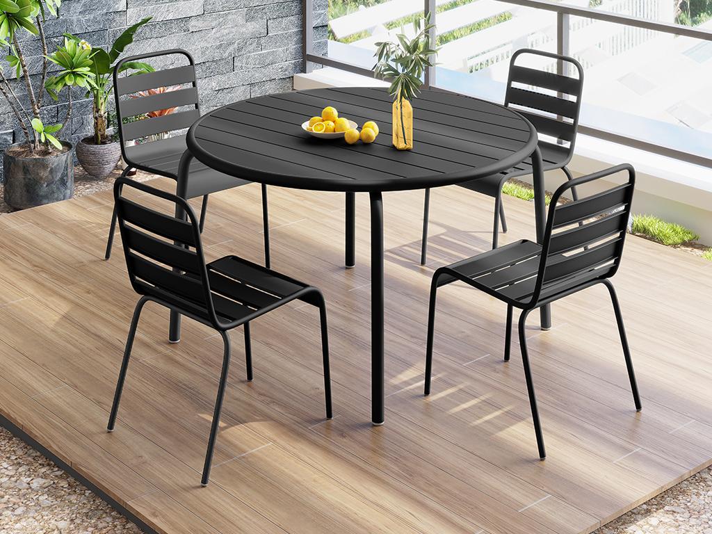 Tavolo in metallo nero