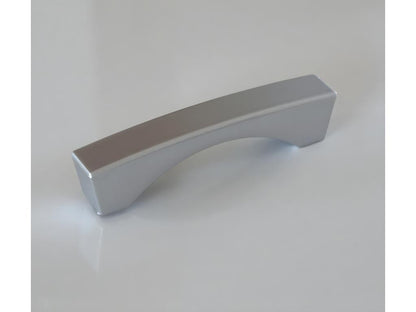 Set di 40 armadi bianchi